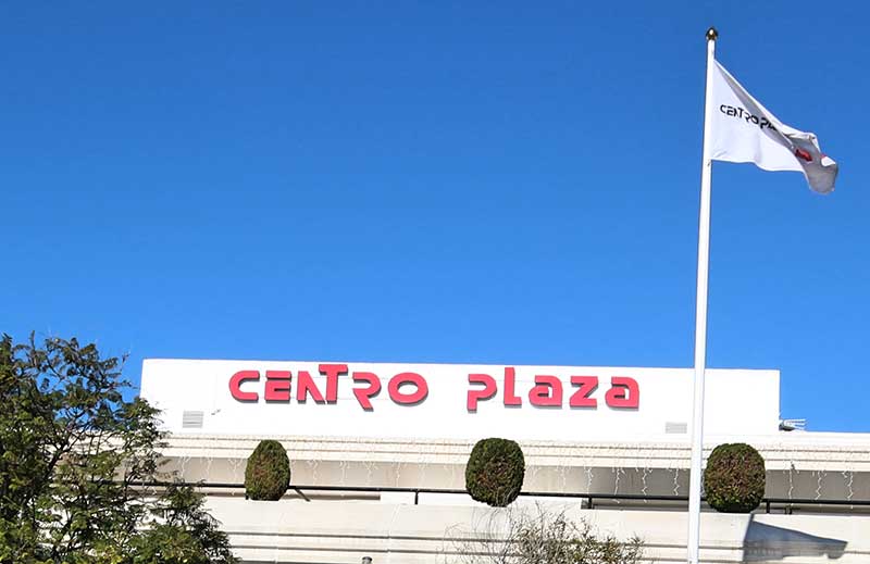 office location centro plaza